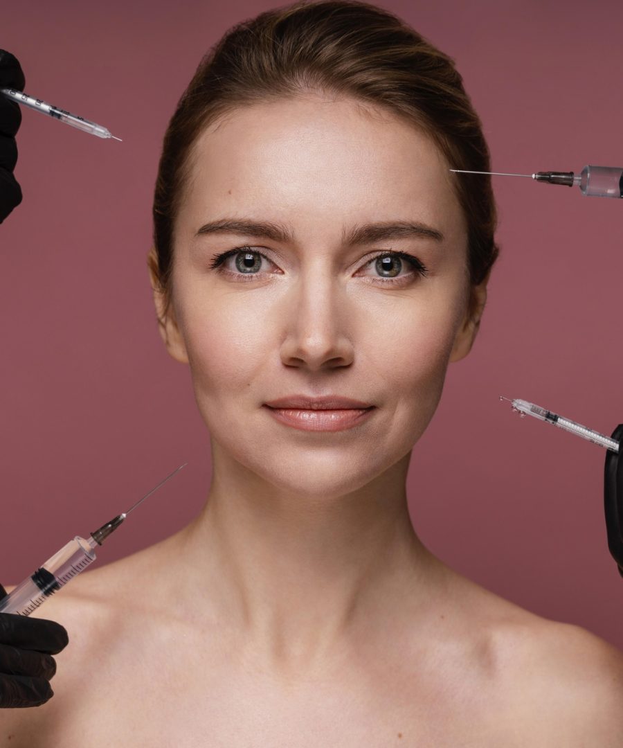 beautiful-woman-having-her-face-injected (3)