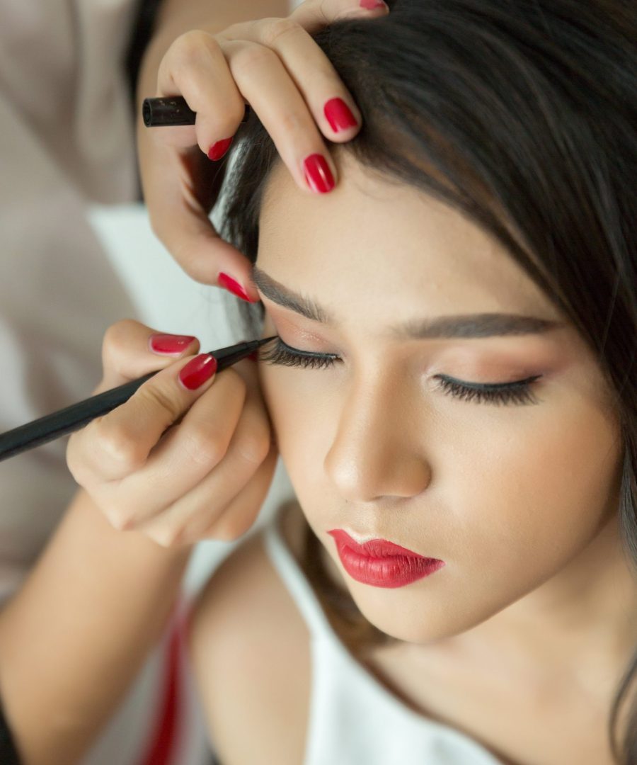 Upgrade Beauty with Semi-Permanent Makeup in Sahiwal & Burewala, Pakistan